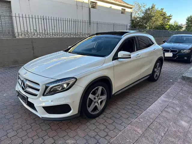Mercedes-Benz GLA 220 d AMG Premium 4matic - DOPPIO TETTO - TELECAMERA