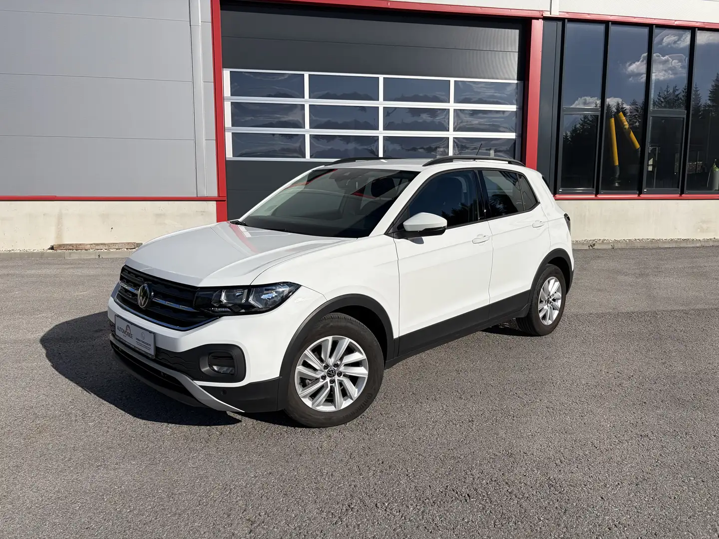 Volkswagen T-Cross Life 1.0 TSI 95 PS | Service & Pickerl Neu - 1