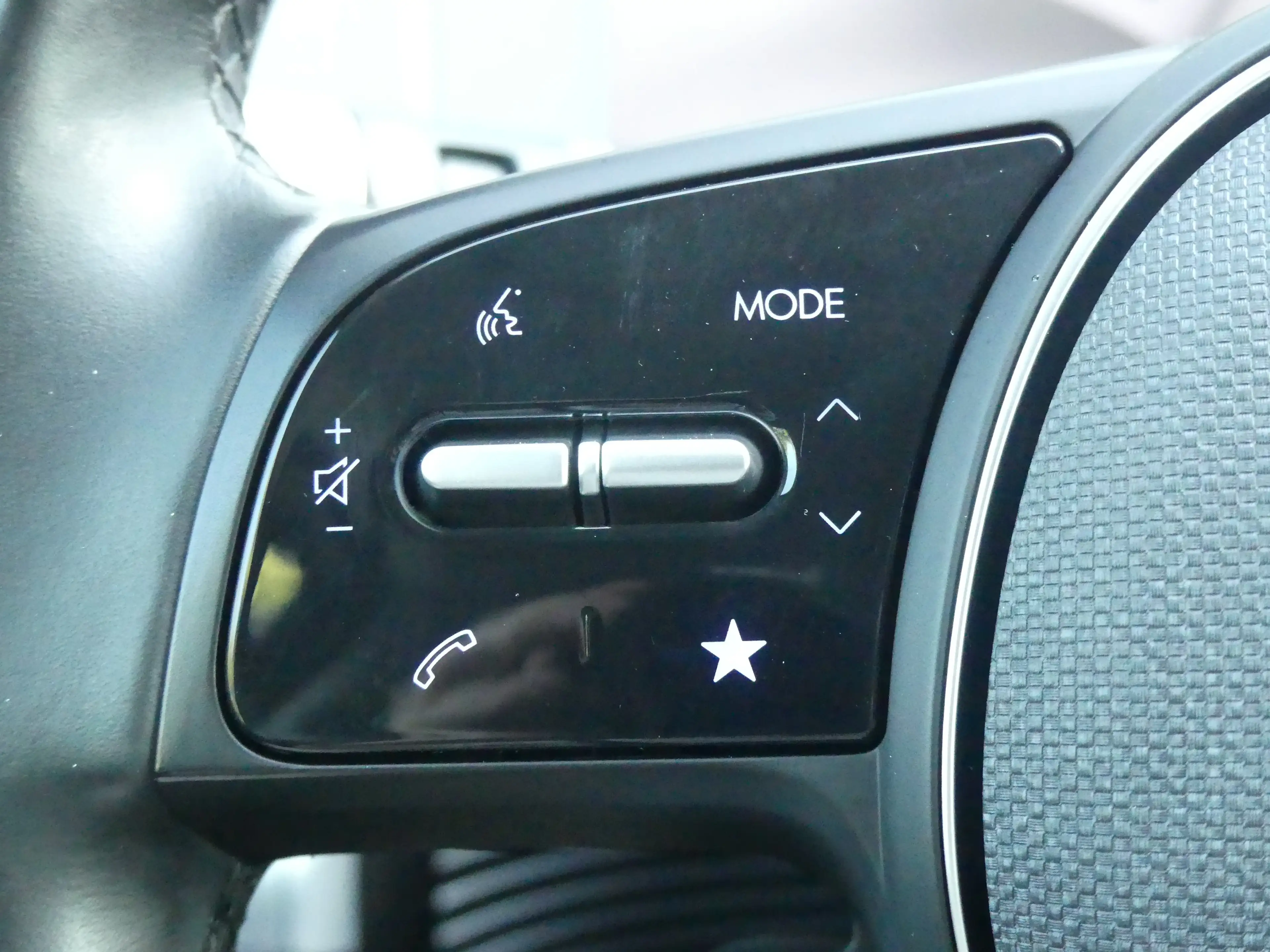 Hyundai IONIQ 5 Connect+ 73kWh | Achteruitrijcamera | Airco (autom — photo 18