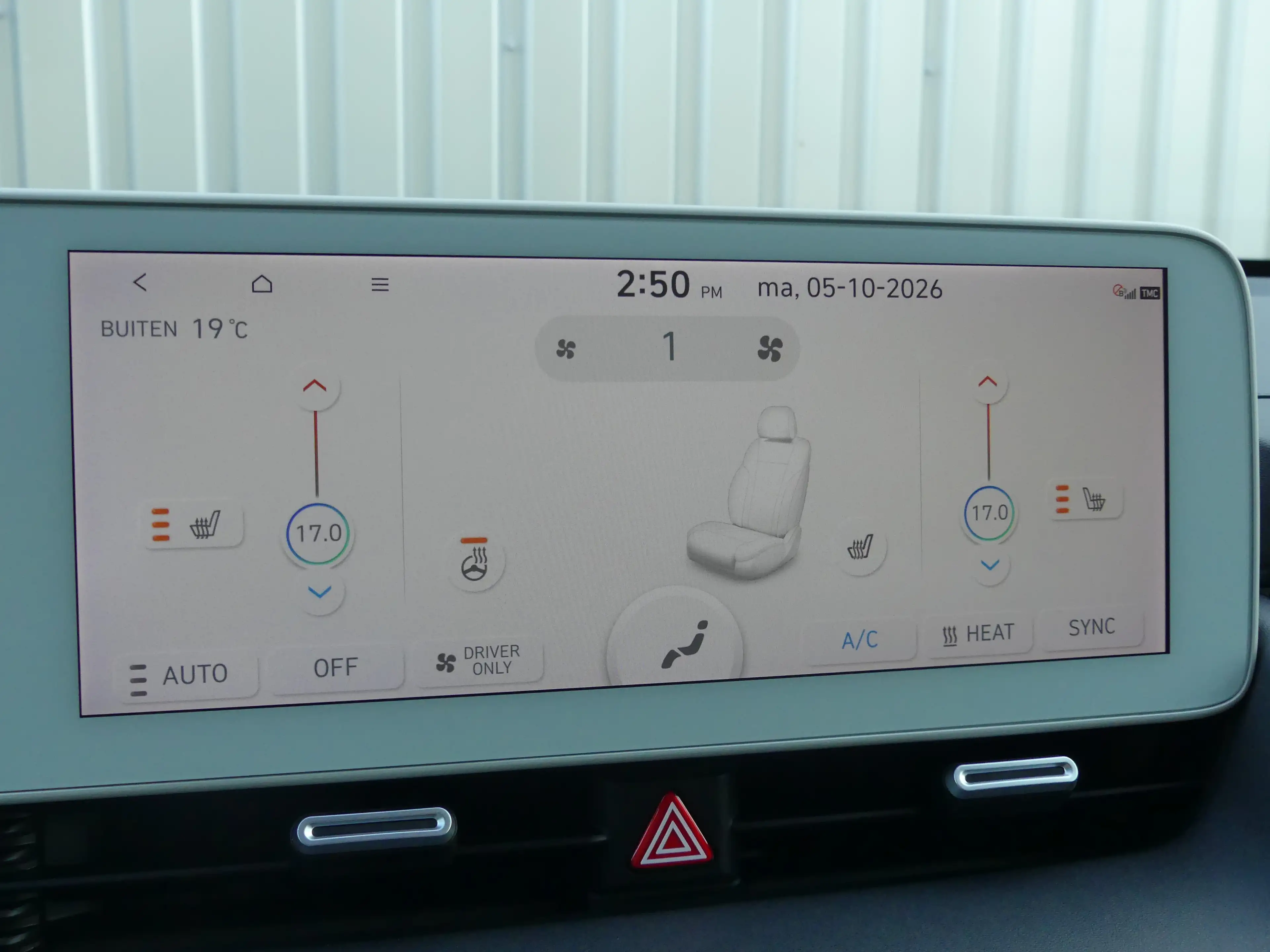 Hyundai IONIQ 5 Connect+ 73kWh | Achteruitrijcamera | Airco (autom — photo 28