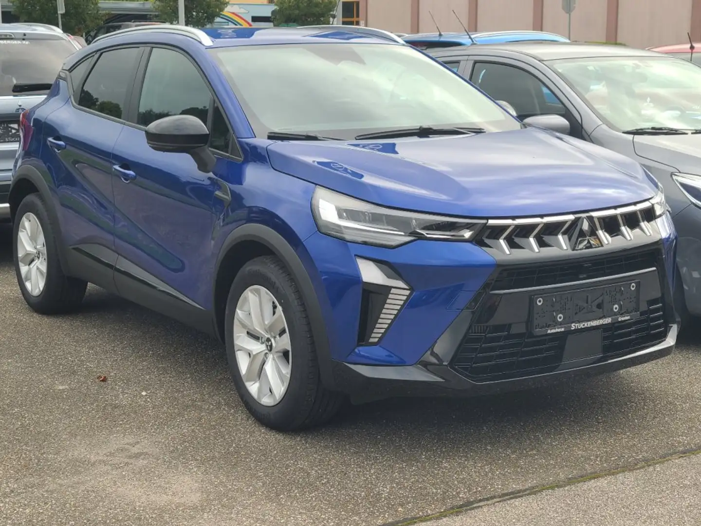 Mitsubishi ASX 1,0 Petrol Invite S+C 25 Blau - 1