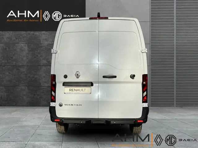 Renault Master view 4