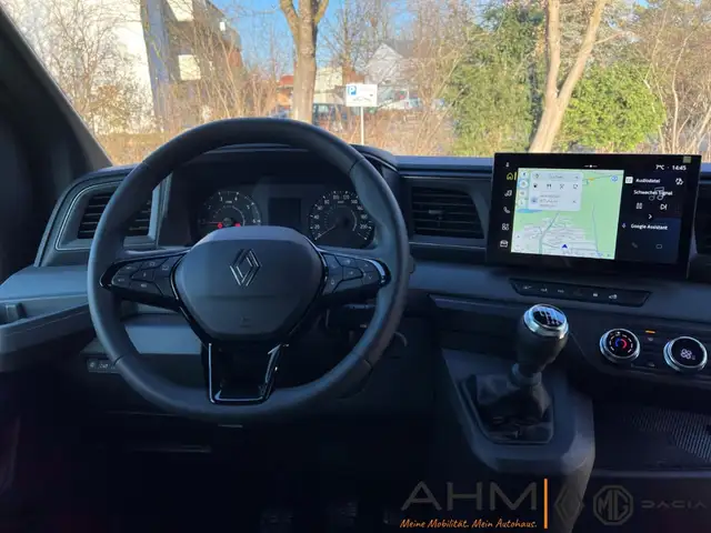 Renault Master view 15