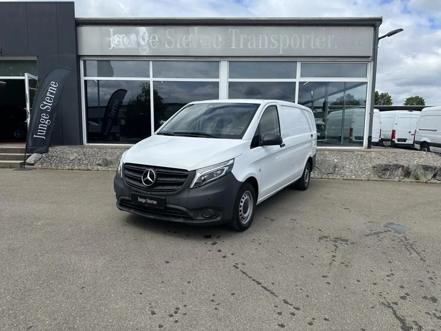 Mercedes-Benz Vito 116 CDI KA/NAVI/LED(ILS)/KLIMA/KAMERA/AHK2,5t/ Weiß - 2