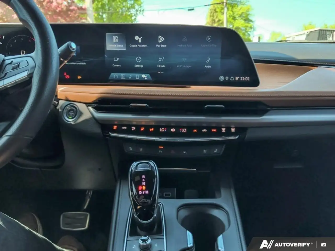 Cadillac XT4 снимка Cadillac XT4