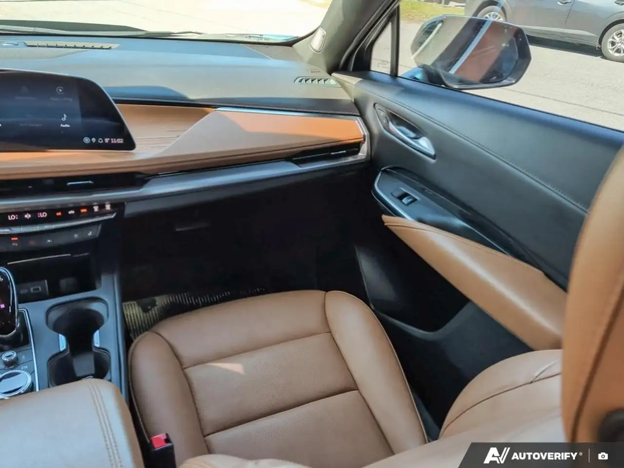 Cadillac XT4 снимка Cadillac XT4