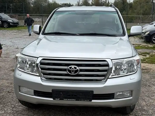 Toyota Land Cruiser Landcruiser 4.5 D-4D V8 VIP DPF