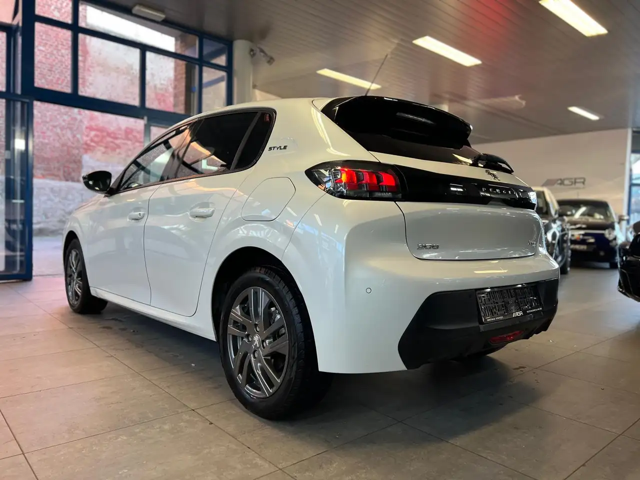 Peugeot 208 208 1.5 BlueHDi ÉTAT MAGNIFIQUE ✅✅ 8