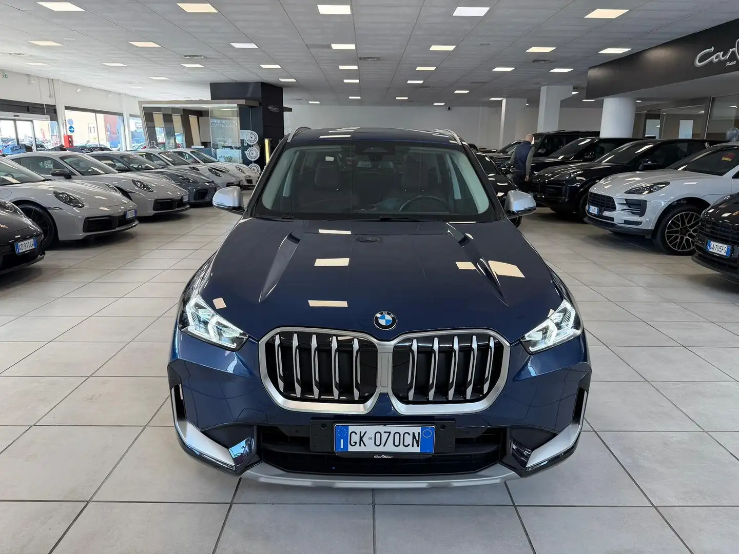 BMW X1 sdrive18d X Line auto Blu/Azzurro - 2