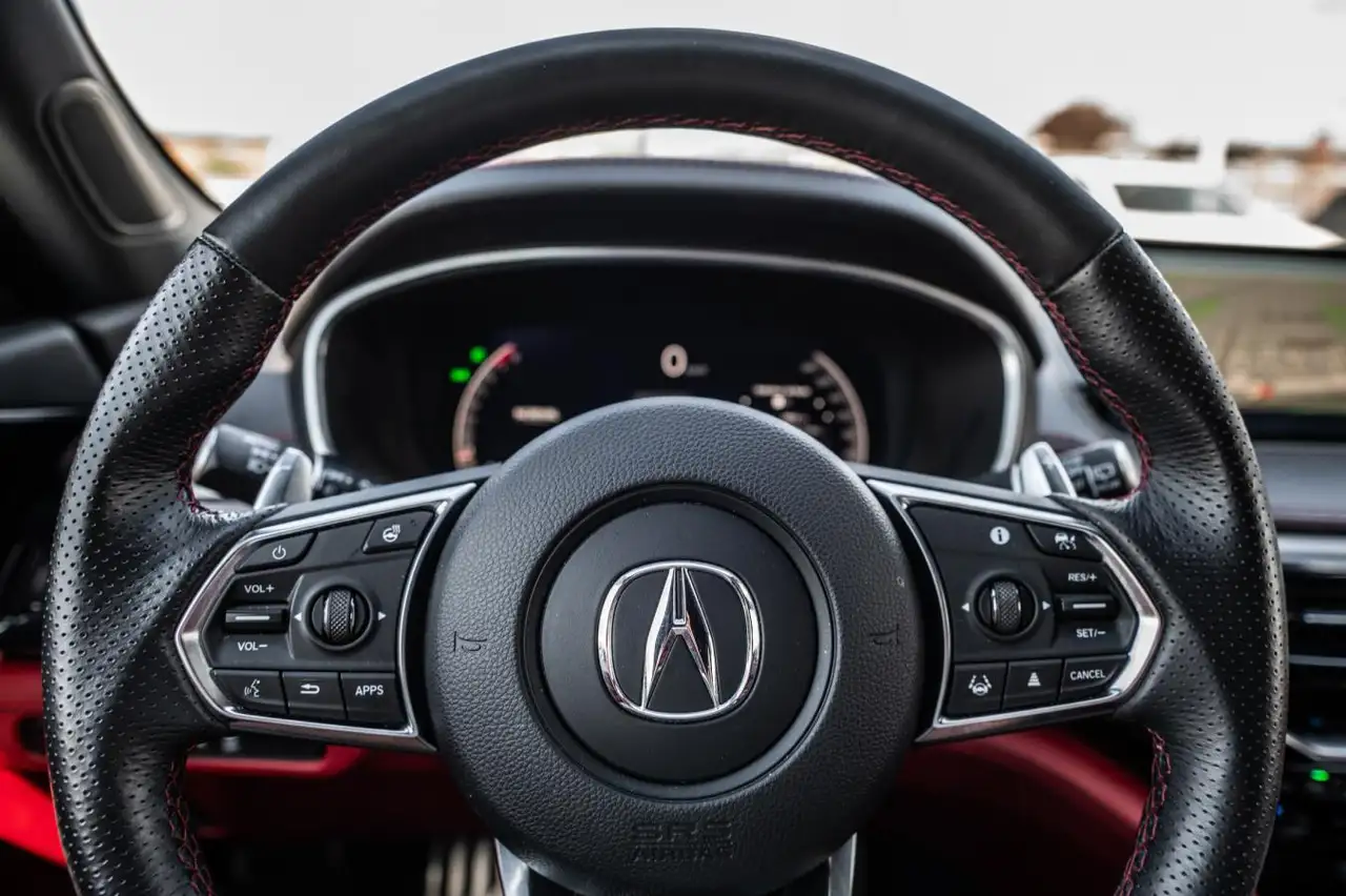 Acura MDX снимка Acura MDX