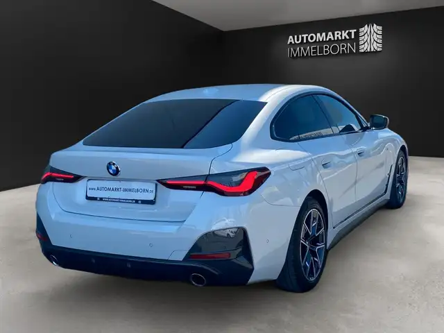 BMW 4 Series view 7