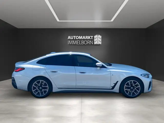 BMW 4 Series view 12