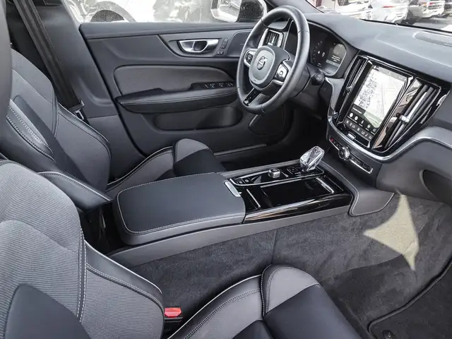 Volvo V60 view 8
