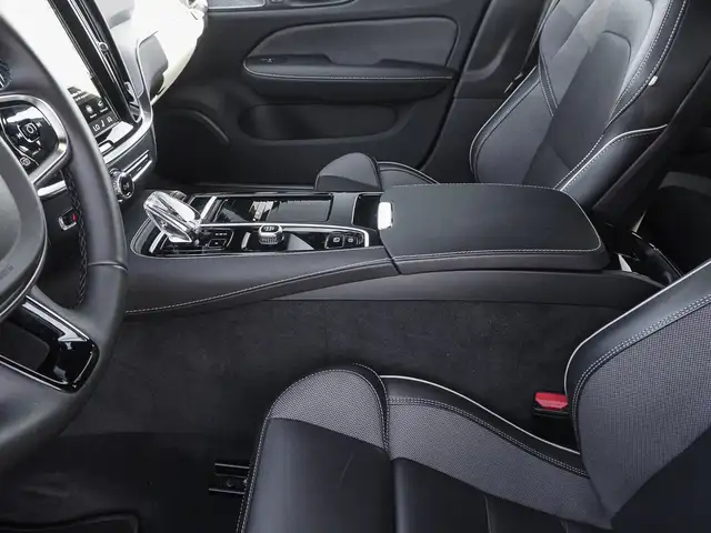 Volvo V60 view 15