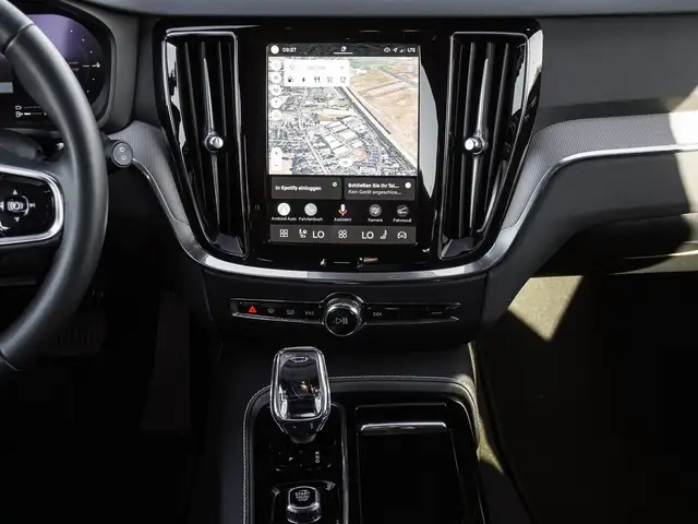 Volvo V60 view 12