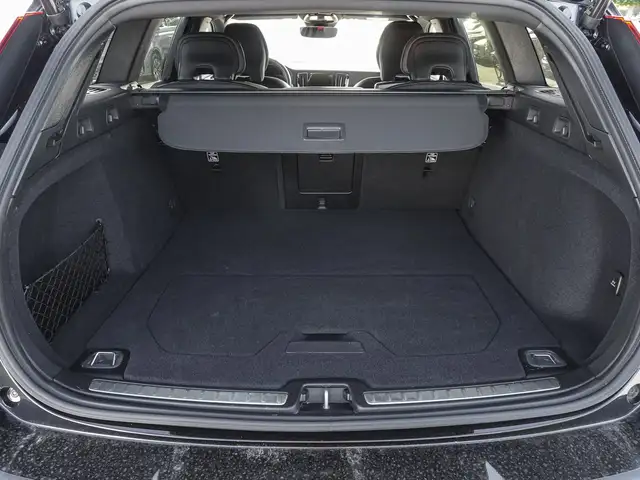 Volvo V60 view 18