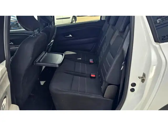 Dacia Jogger view 23