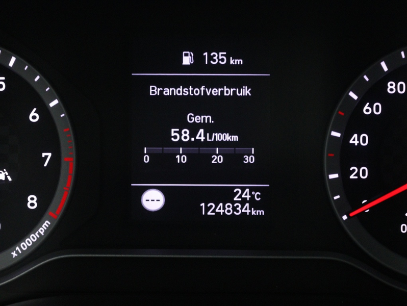 Hyundai i10 1.0 Premium | Navigatie | Camera | Climate control — photo 4