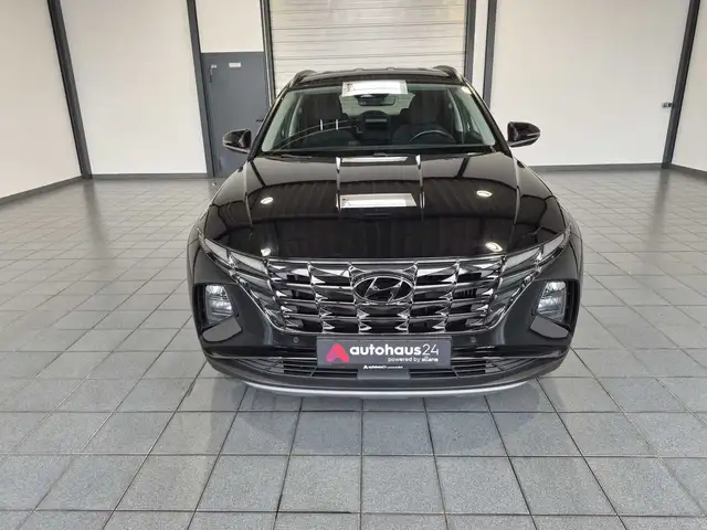 Hyundai Tucson view 2