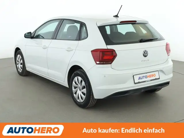 Volkswagen Polo view 4