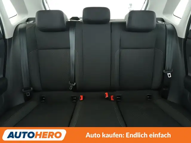 Volkswagen Polo view 15