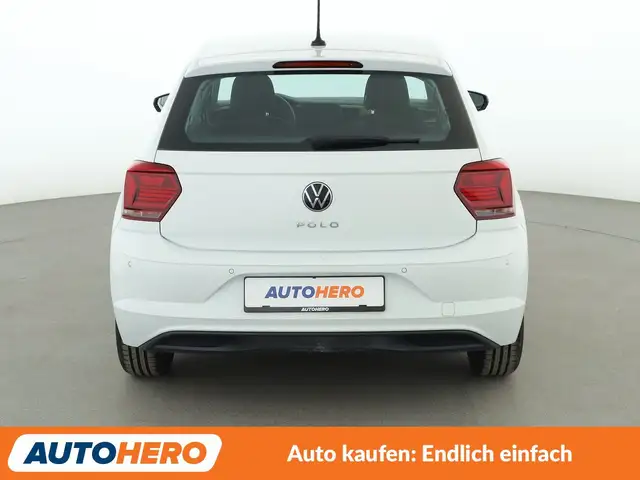 Volkswagen Polo view 5