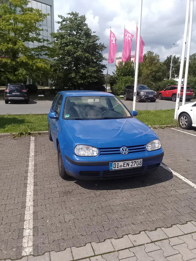 Volkswagen Golf 1.6 Automatik - 1