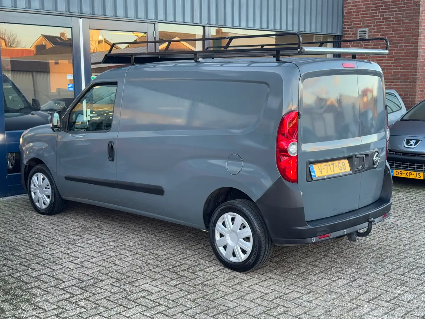 Opel Combo 1.3 CDTi L2H1 ecoFLEX Edition NL AUTO NAP! Airco l - 2