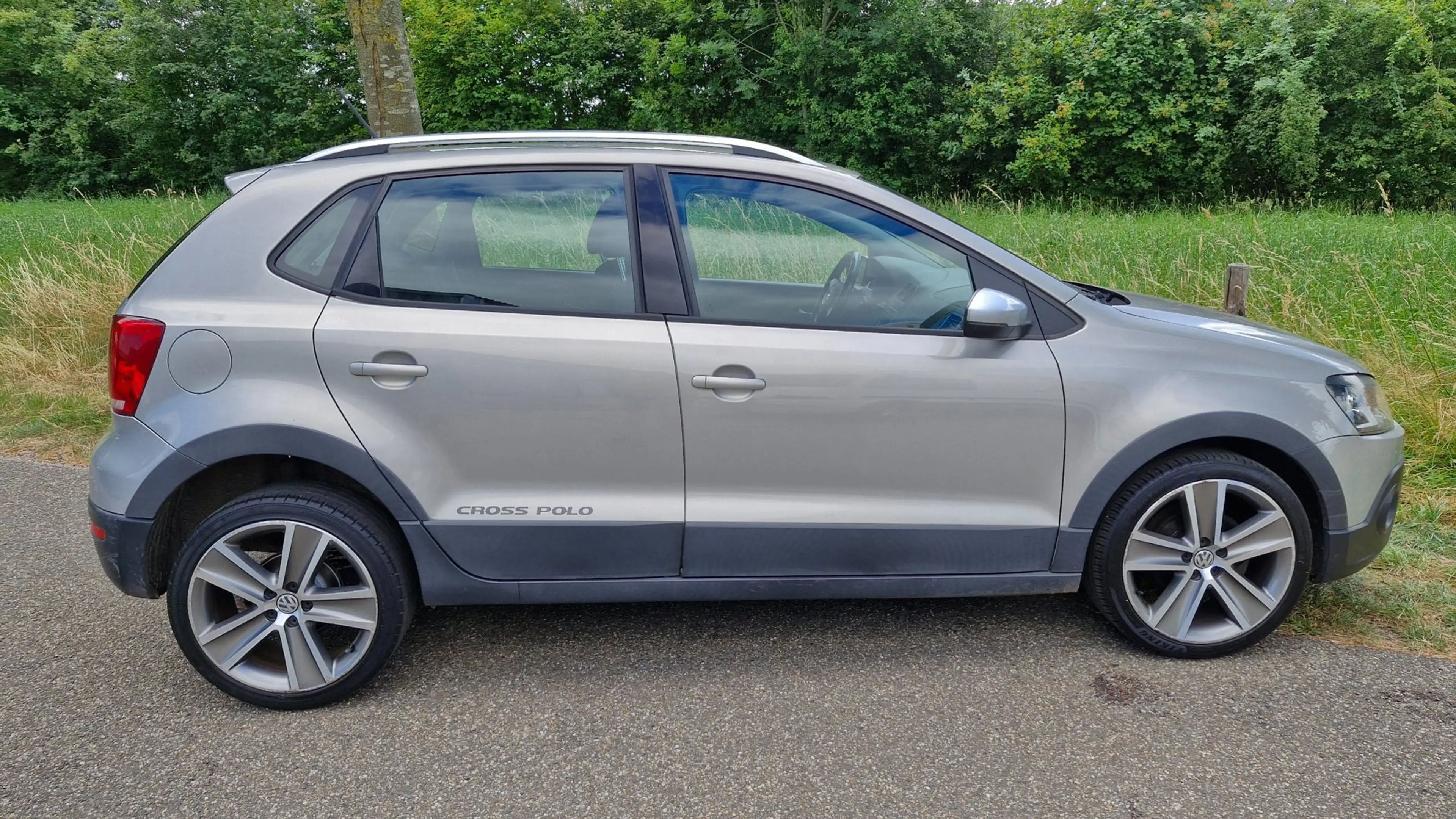 Volkswagen Polo Cross 1.2 TSI 105PK | Rijklaar | LMV | Cruise | Airco | — photo 6