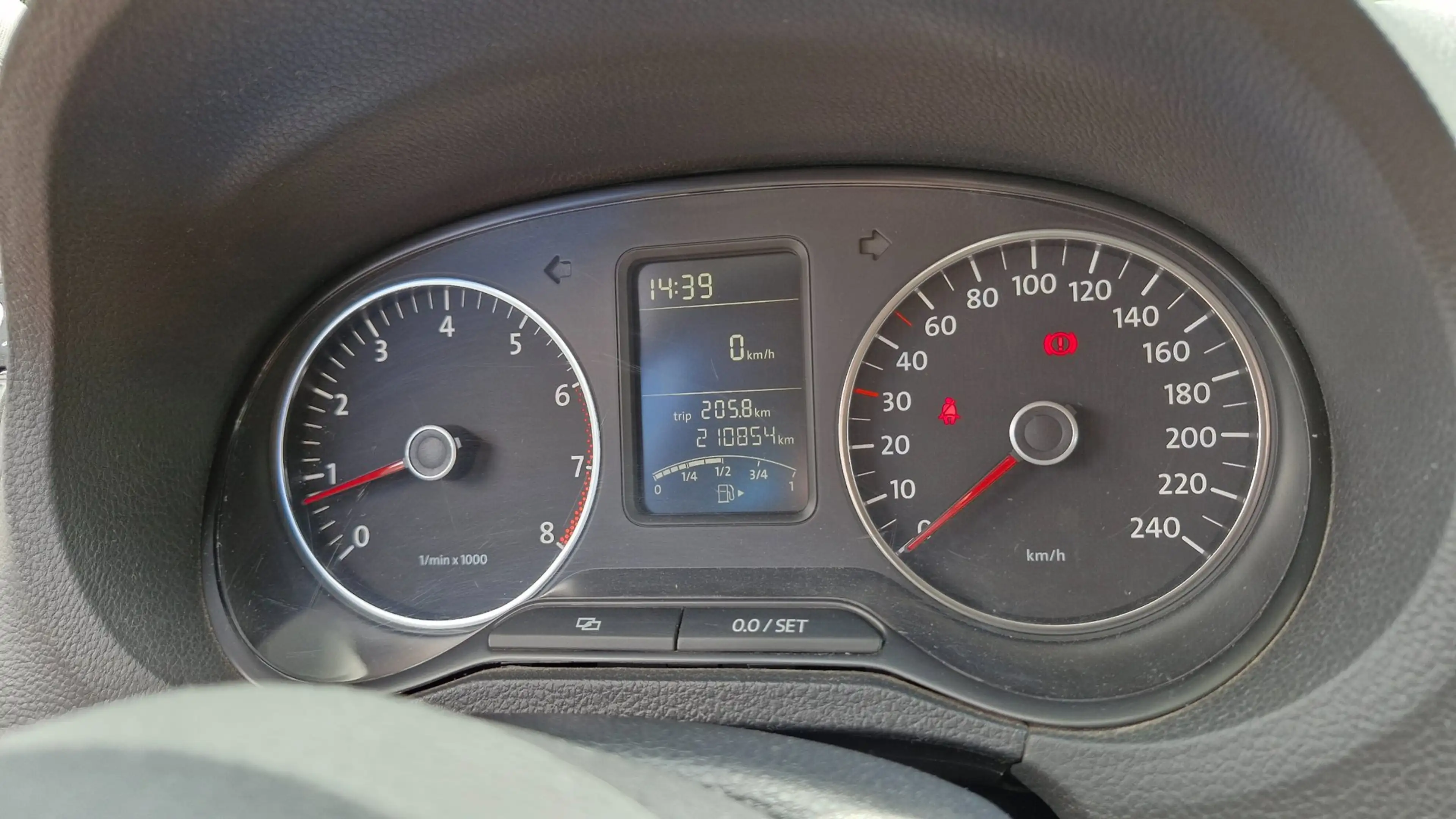 Volkswagen Polo Cross 1.2 TSI 105PK | Rijklaar | LMV | Cruise | Airco | — photo 17