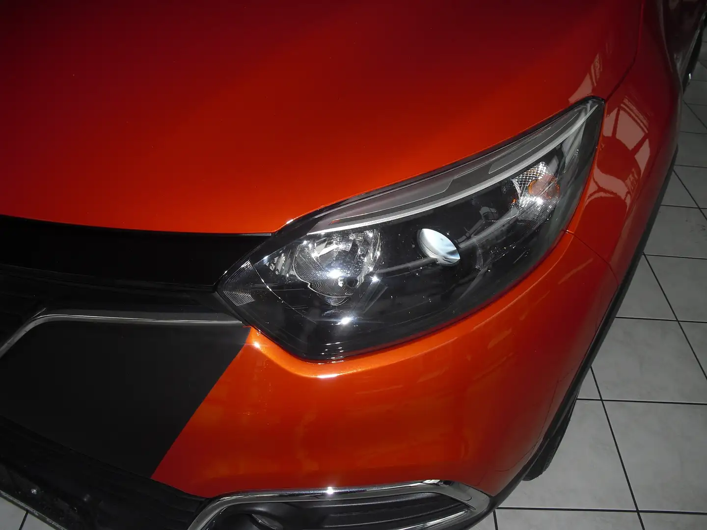 Renault Captur ENERGY TCe 90 Start Alu Klima ZV Naranja - 2
