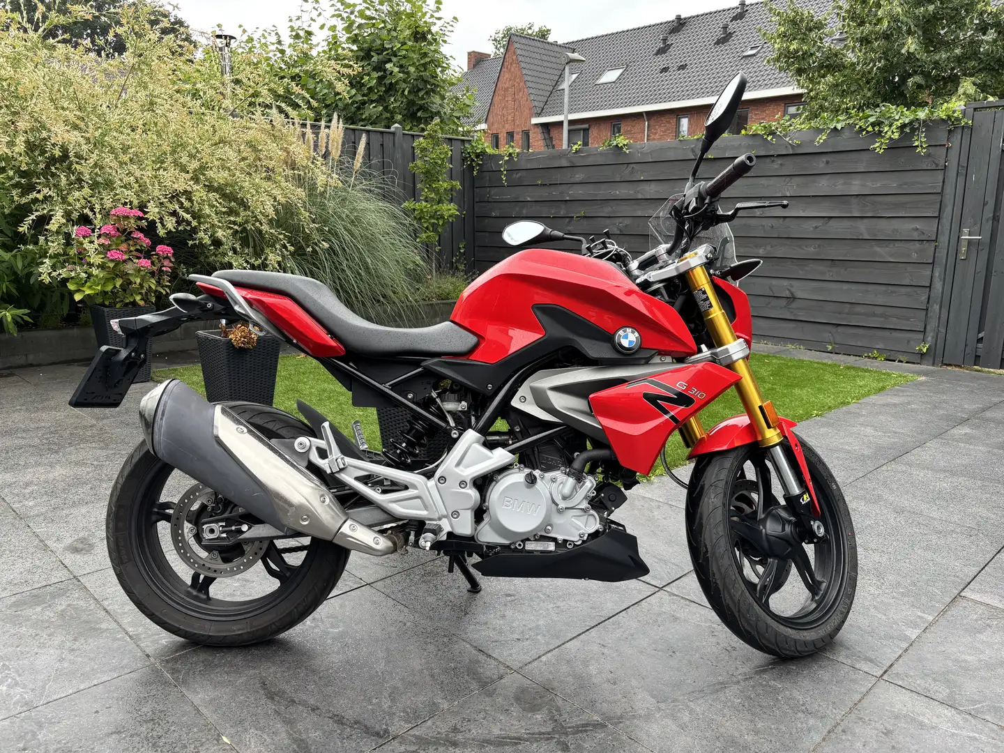 BMW G 310 R Rosso - 2