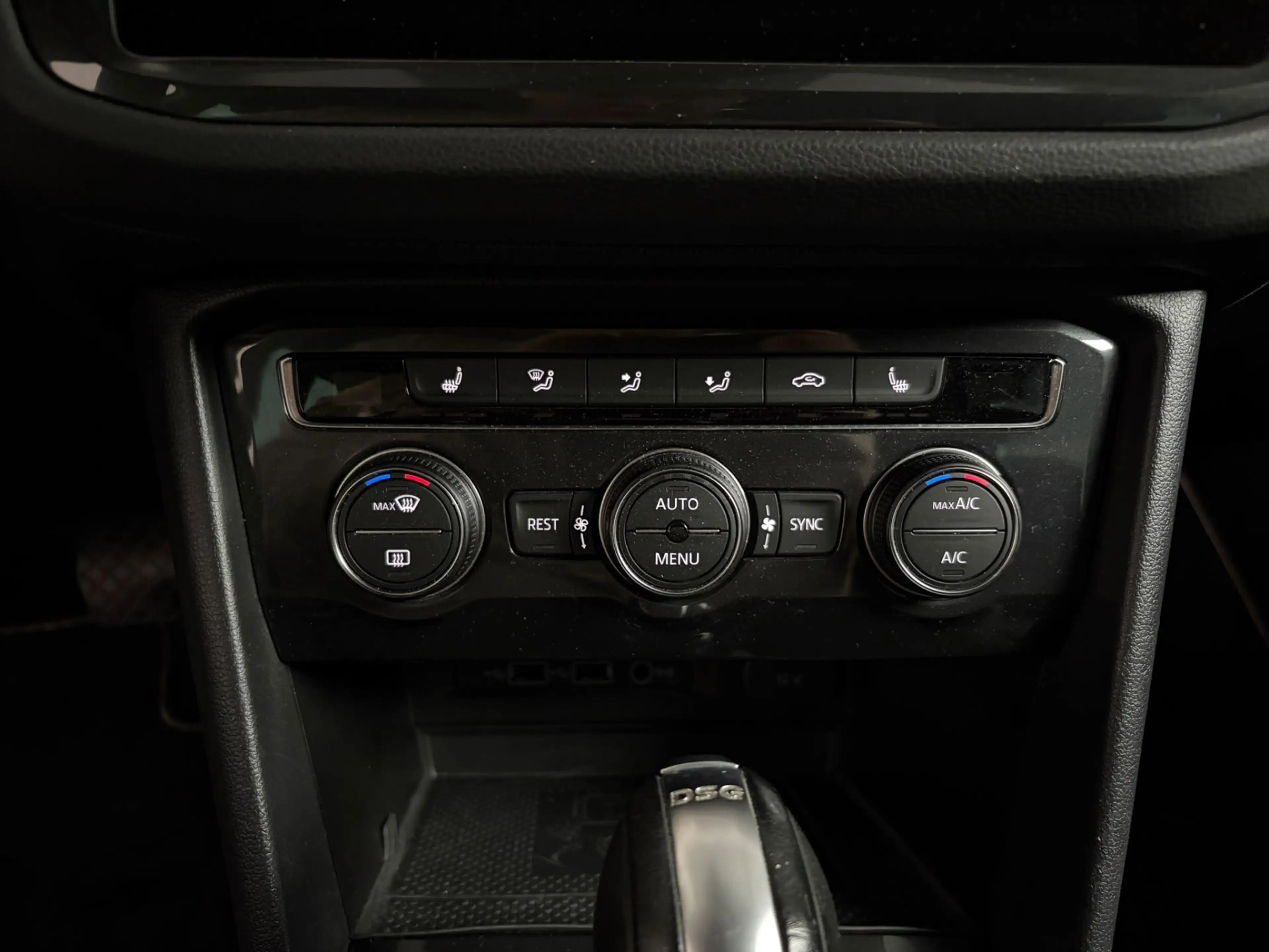 Volkswagen Tiguan 1.4 TSI ACT Highline — photo 15