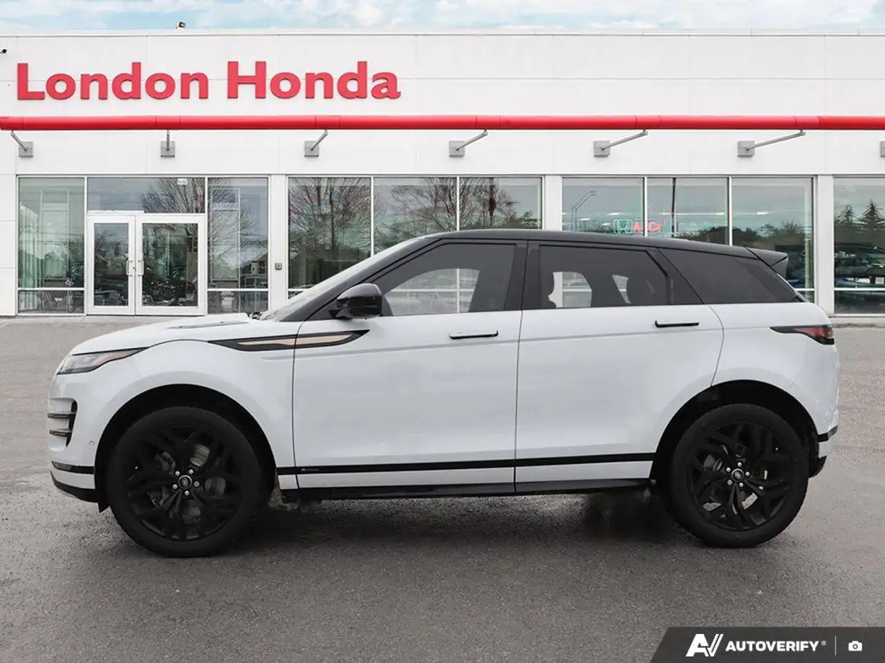 Land Rover Range Rover Evoque снимка Land Rover Range Rover Evoque