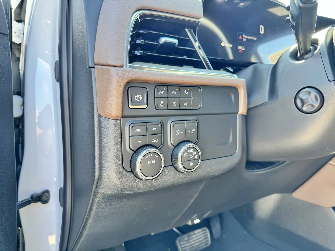 Chevrolet Tahoe снимка Chevrolet Tahoe