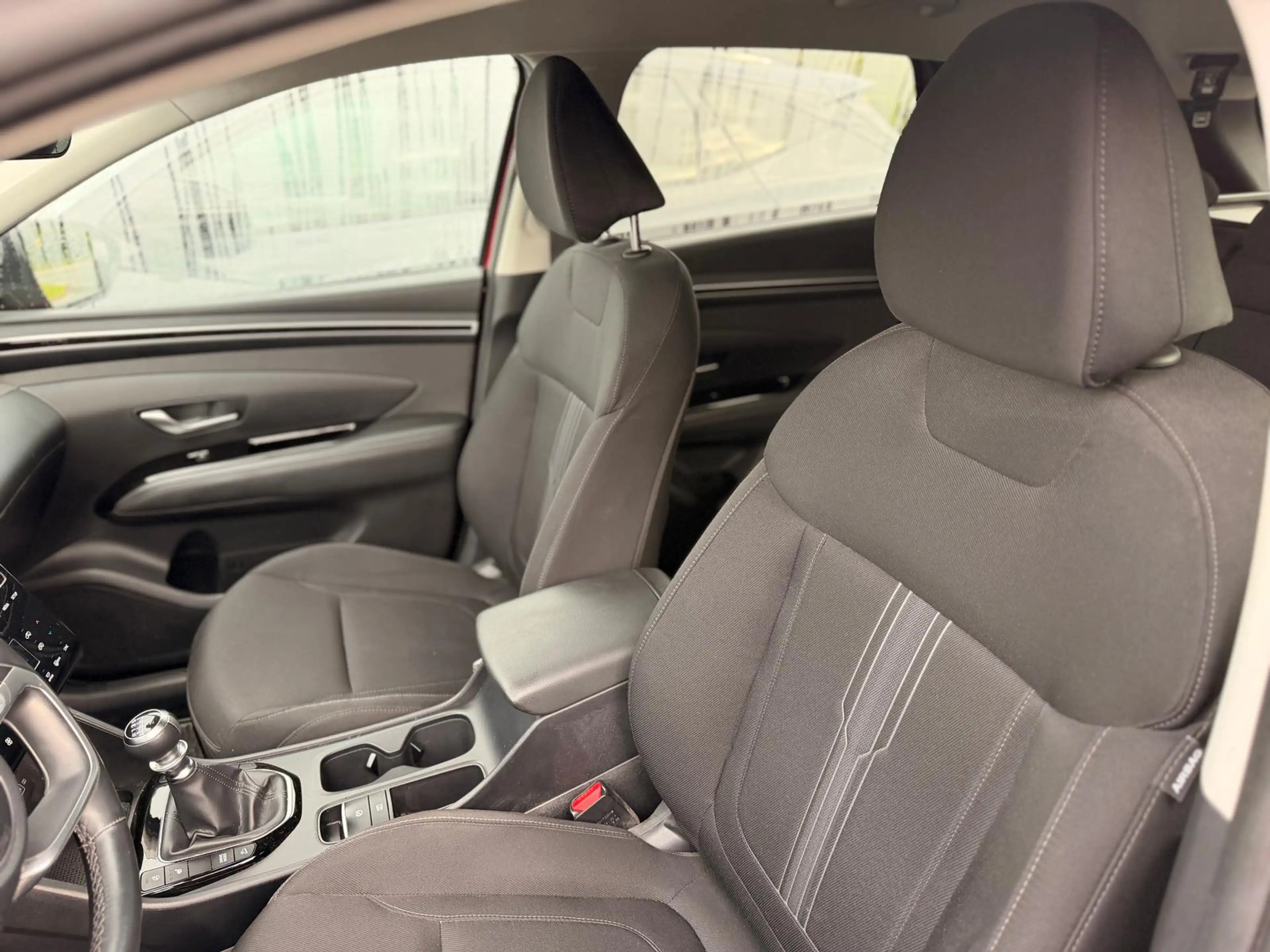 Hyundai TUCSON 1.6 TGDi Trendline 2WD MHEV *Winterräder* — photo 7