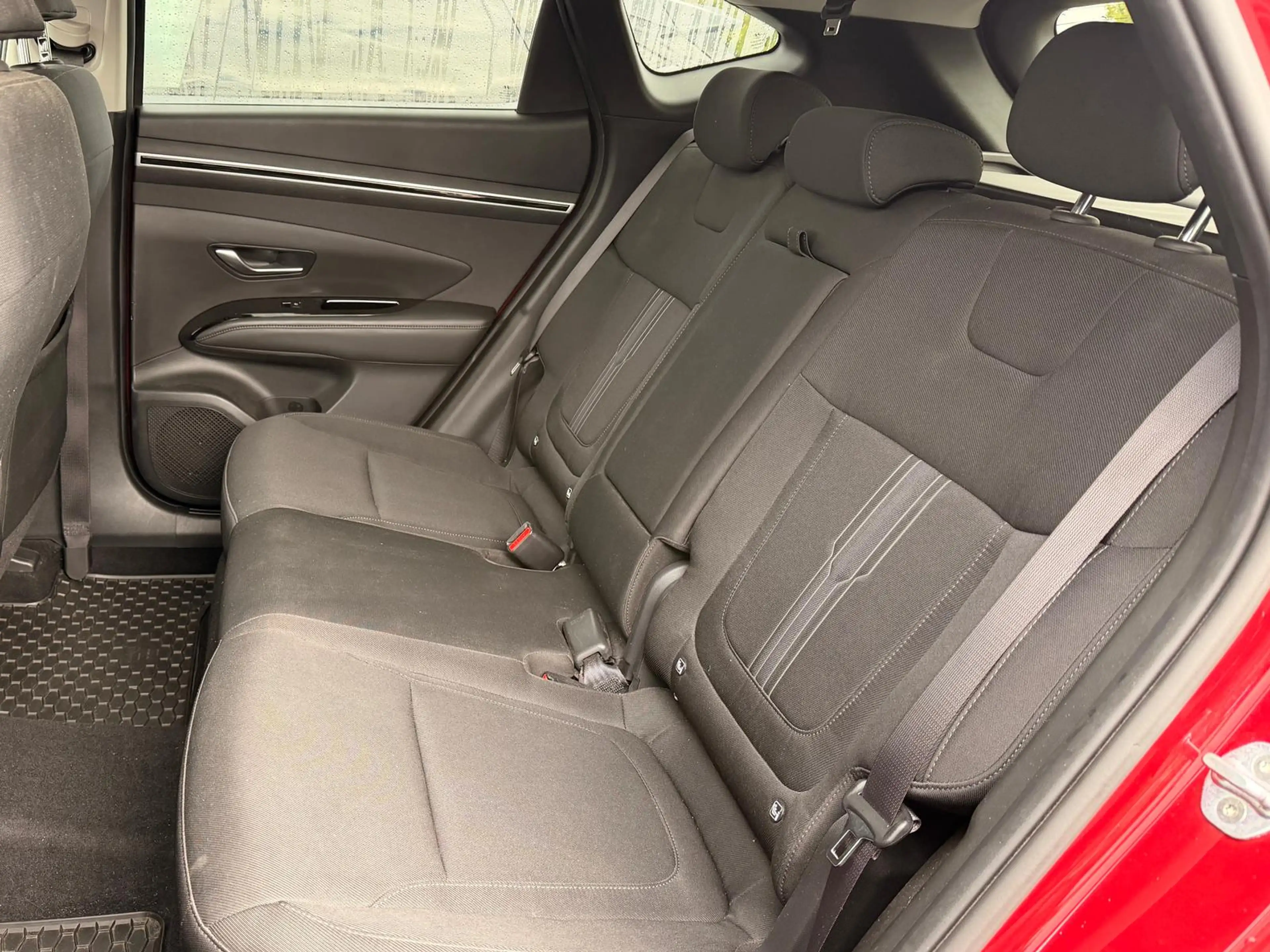 Hyundai TUCSON 1.6 TGDi Trendline 2WD MHEV *Winterräder* — photo 8