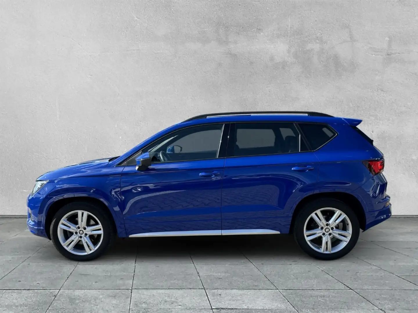 SEAT Ateca FR 2.0 TSI 4DRIVE +KLIMA+SOUNDSYSTEM+ACC+ Blau - 2