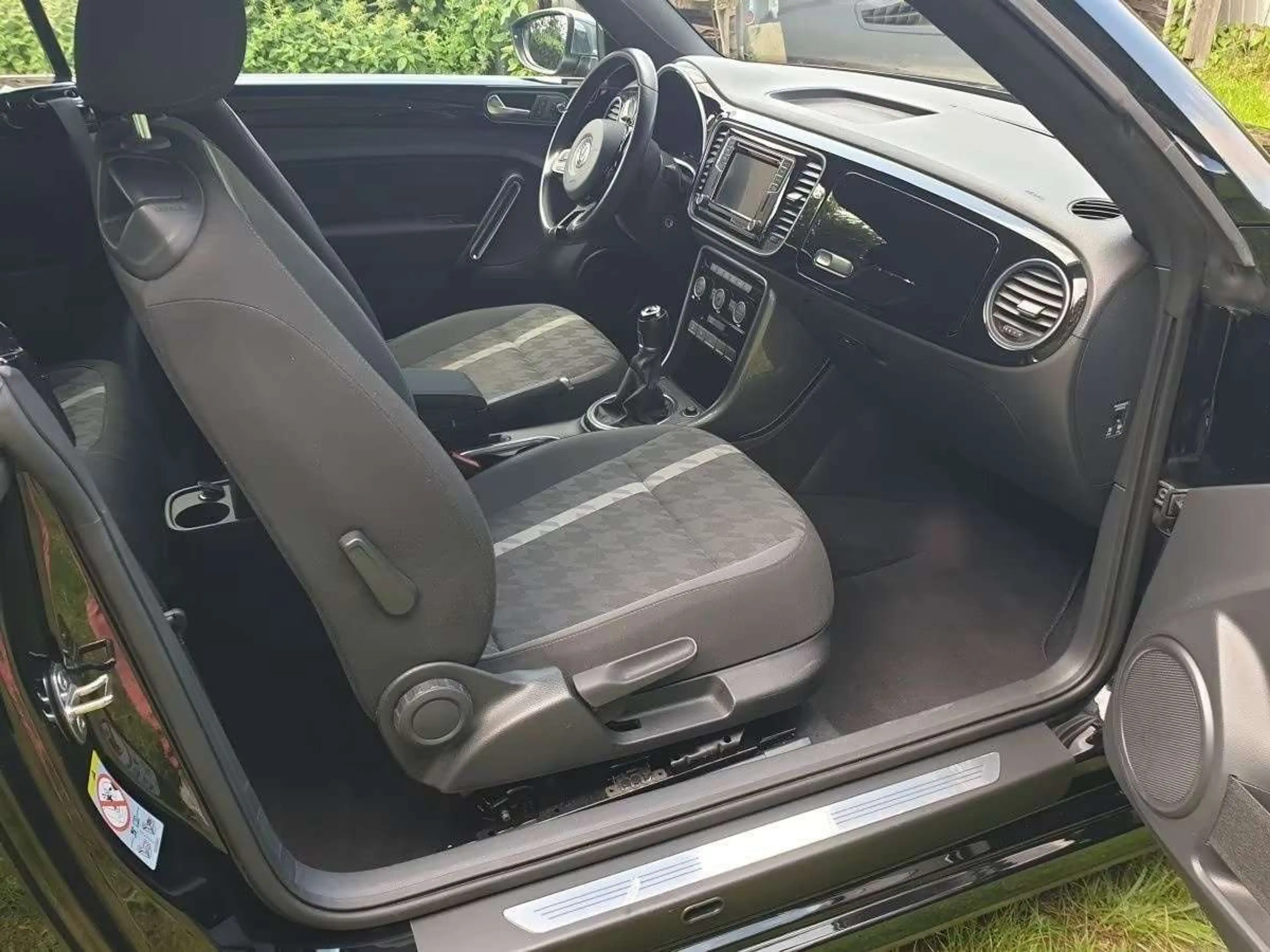 Volkswagen Beetle Design BMT/Start-Stopp — photo 17