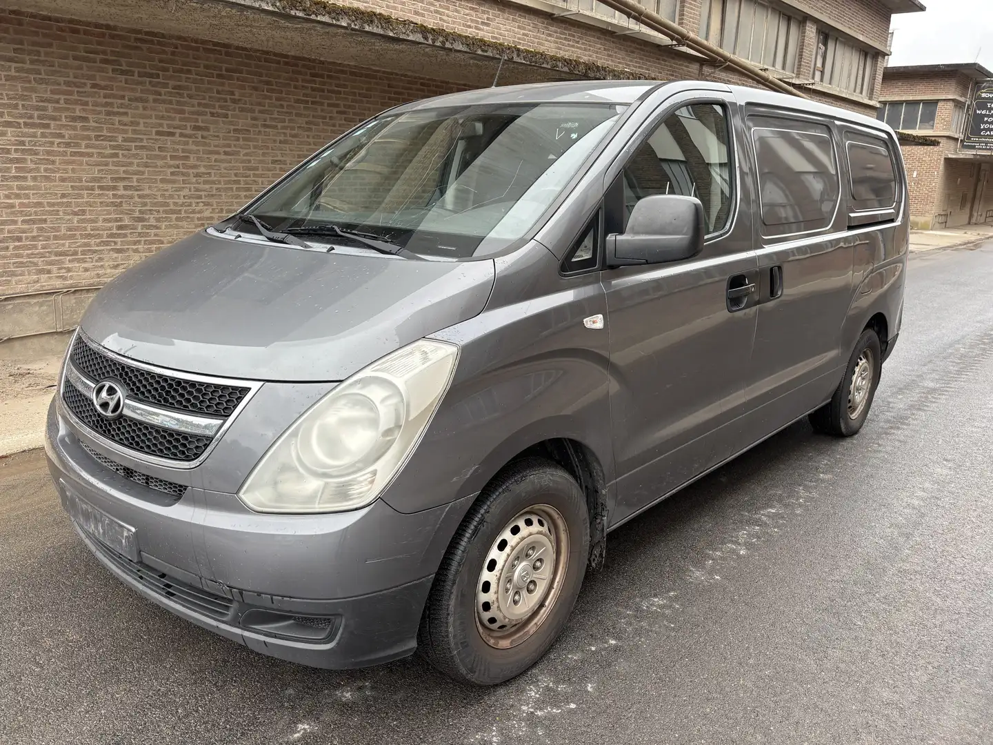 Hyundai H-1 PLAT.RID. 2.5 TD 3pl Export Airco - 1