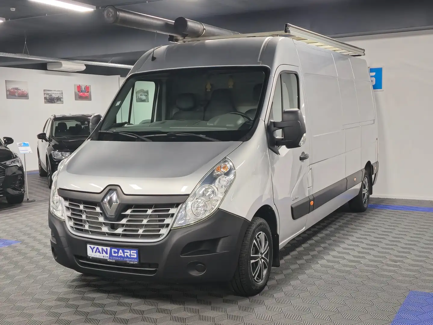 Renault Master 2.3 DCI 33 * L3H2 * GRAND CONFORT * TVAC! A VOIR! Grijs - 2