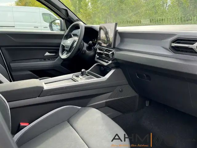 Dacia Bigster view 14