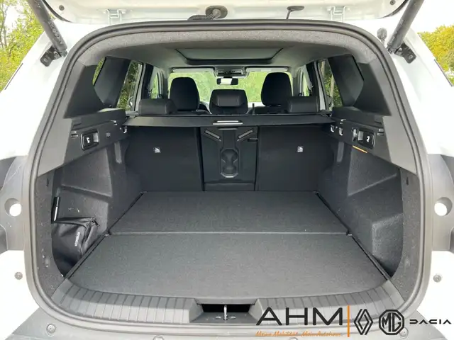 Dacia Bigster view 9
