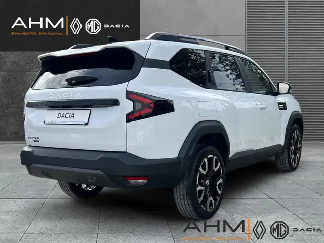 Dacia Bigster view 2