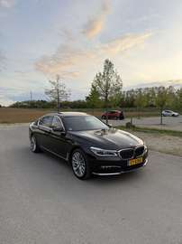 730d