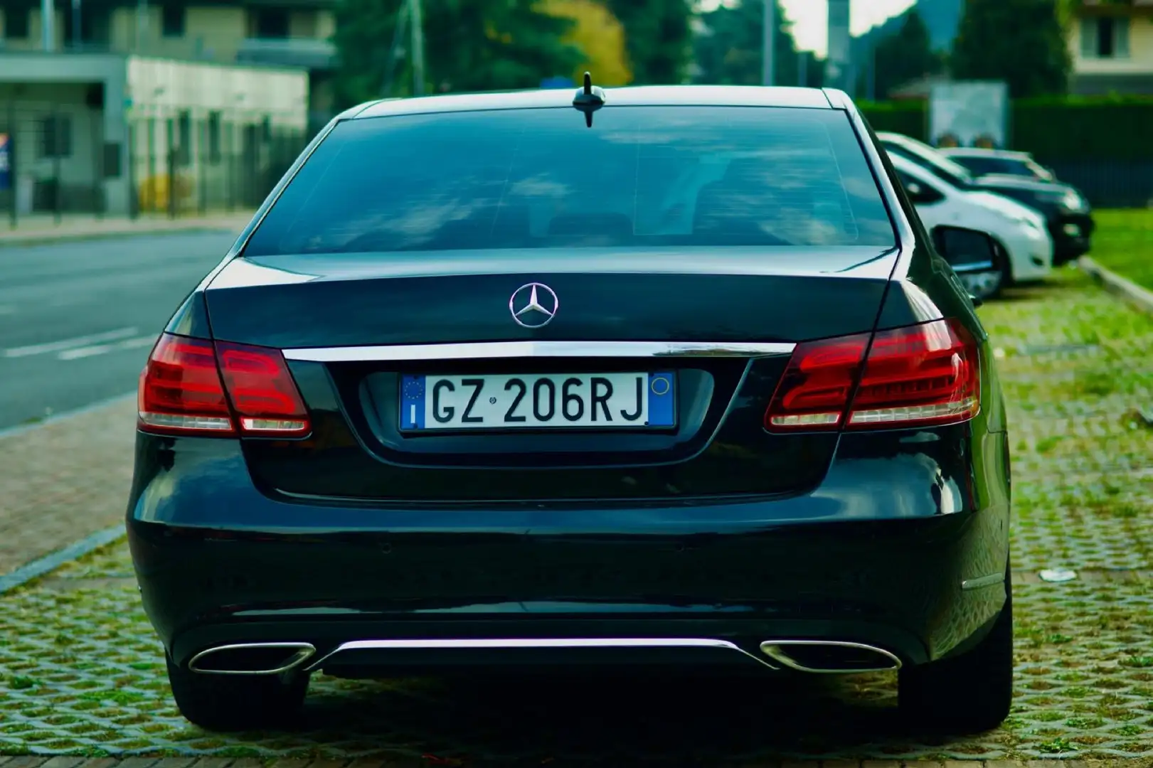 Mercedes-Benz E 200 bt Business auto - 2