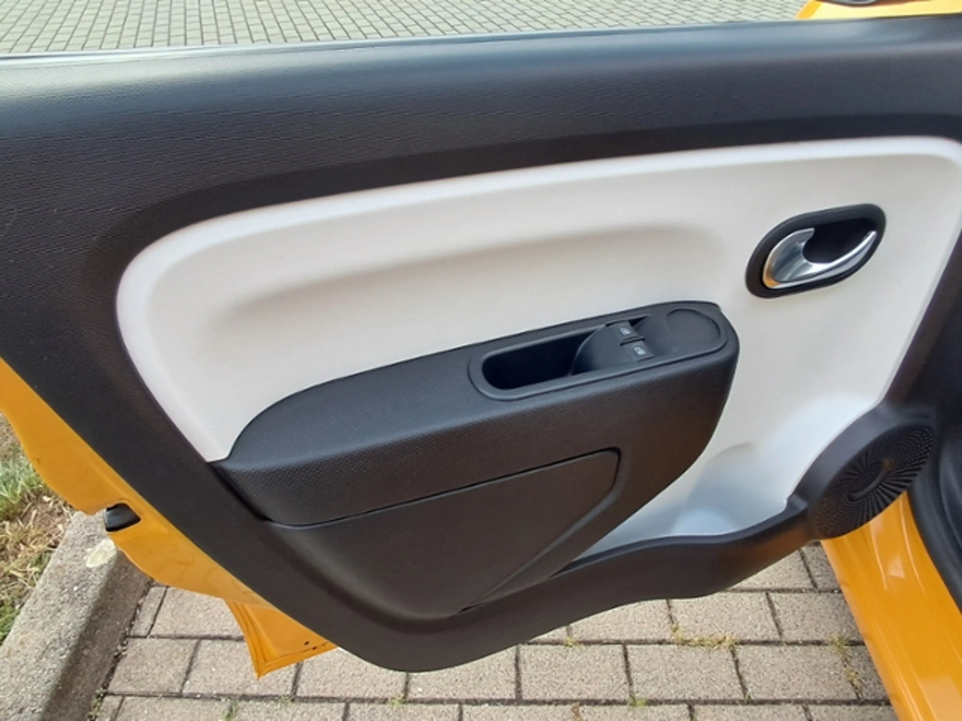Renault Twingo 1.0 SCe 75 (EURO 6d-TEMP) Limited KLIMA — photo 10