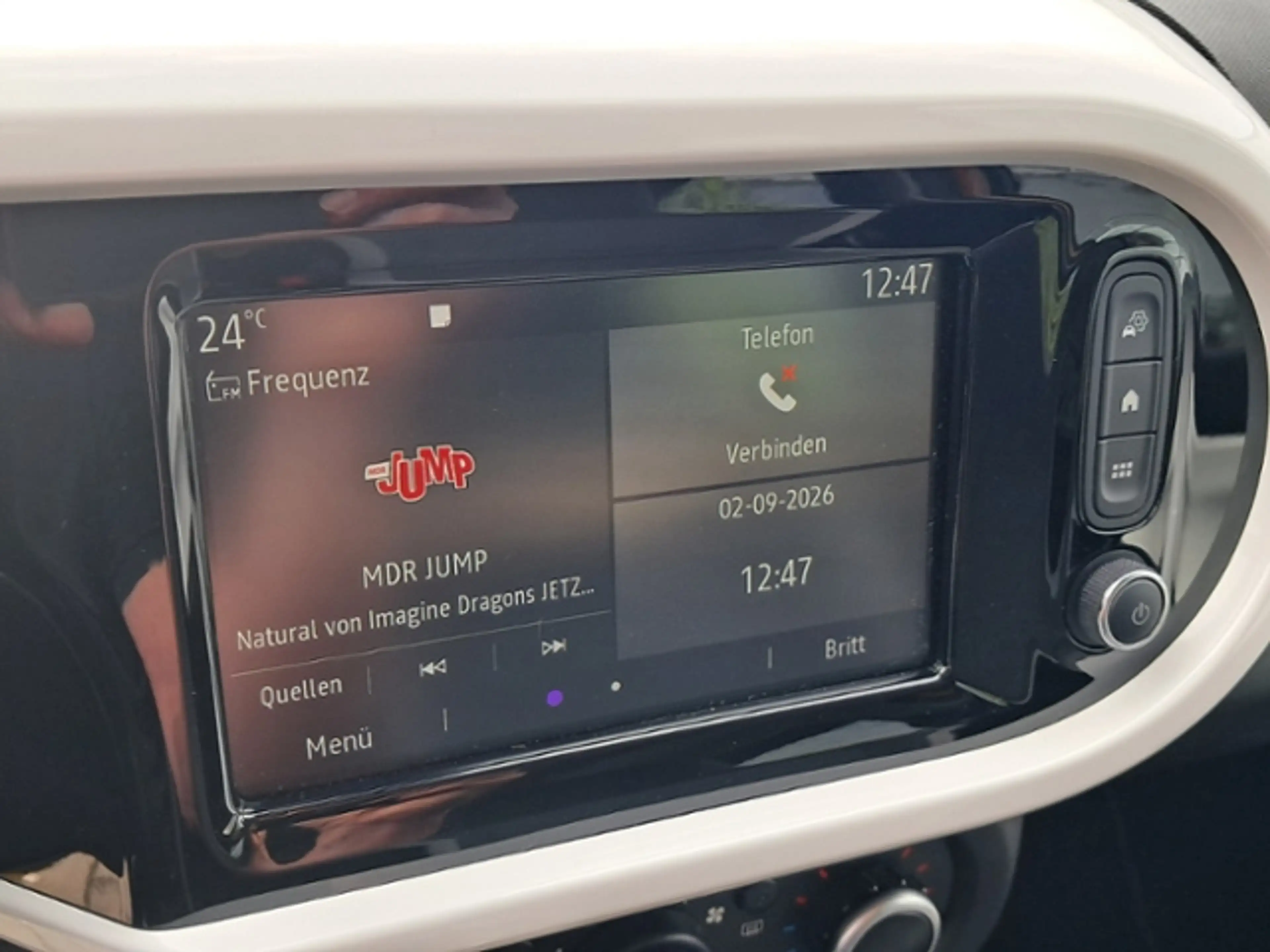 Renault Twingo 1.0 SCe 75 (EURO 6d-TEMP) Limited KLIMA — photo 14