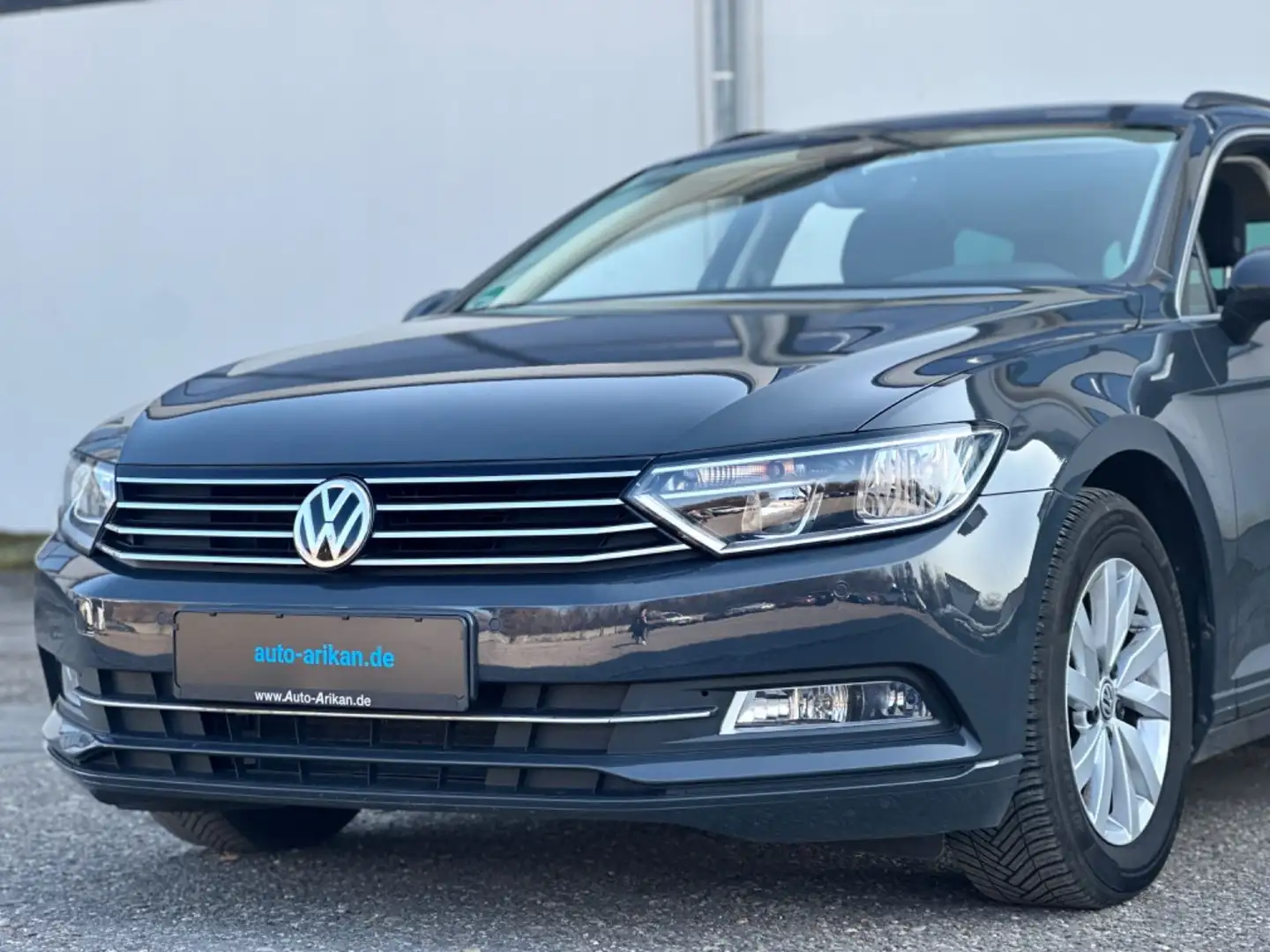 Volkswagen Passat Variant Massage/ACC/Start-Stop Grigio - 1