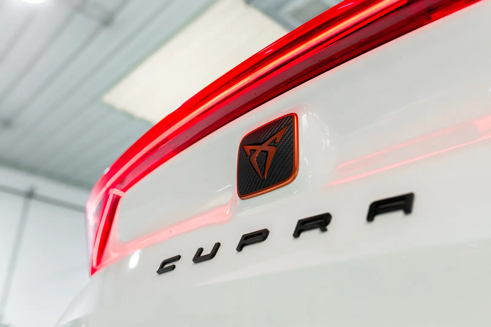CUPRA Formentor 1.4 e-Hybrid 205 DSG Blanco - 2